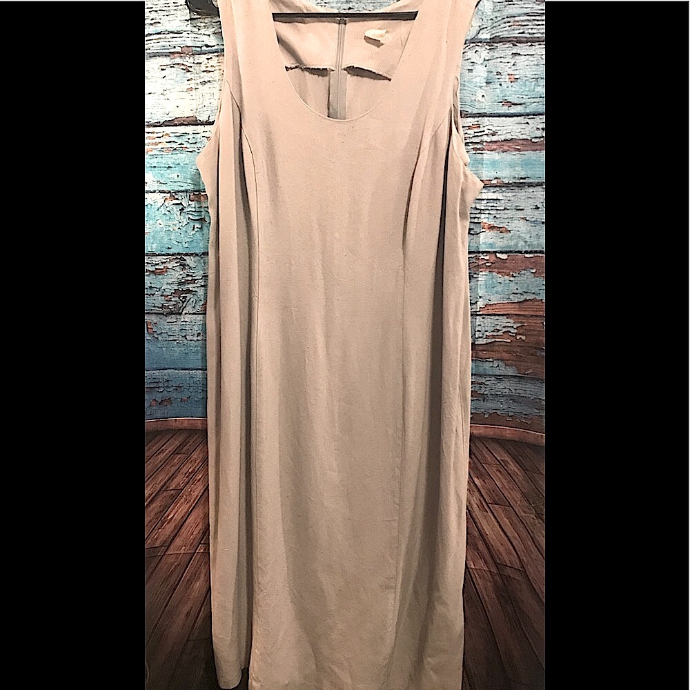 ⚜️JAQUARD CREPE SLEEVELESS SHIFT DRESS⚜️